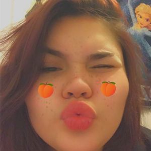 Meet your Posher, Mia